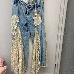 Elegant Blue Lace Patchwork Flare Jeans